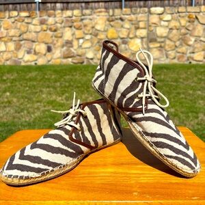 Michael Kors Espadrille 8.5 US Lace Up Zebra Print